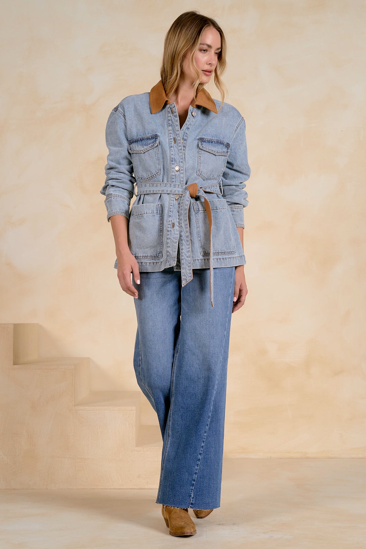 ELAN Jericho Denim Jacket with Faux Suede Accents-Outerwear-Elan-Deja Nu Boutique, Women's Fashion Boutique in Lampasas, Texas