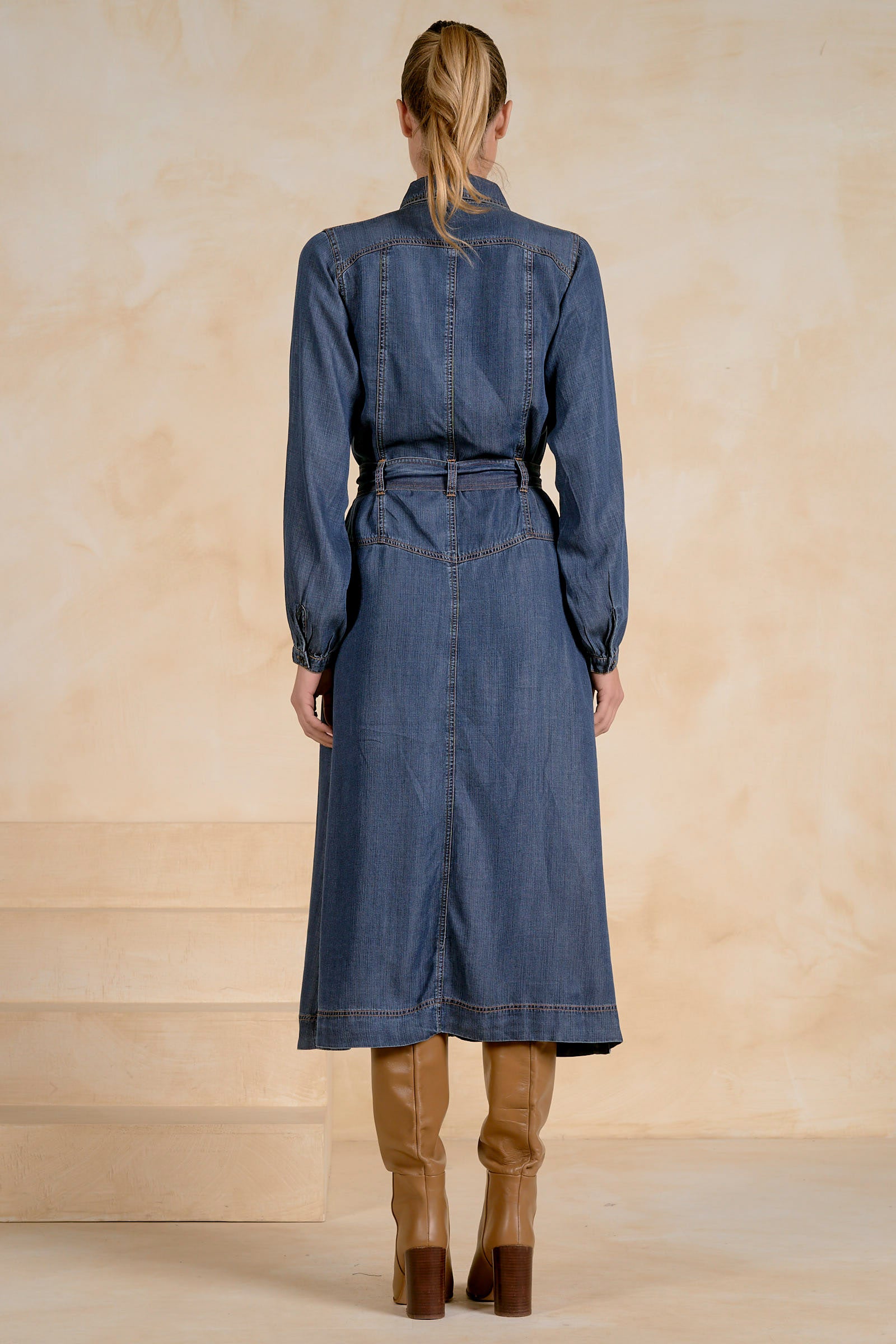 ELAN Long Sleeve Collared Maxi Dress – Navy Wash-Maxi Dresses-Elan-Deja Nu Boutique, Women's Fashion Boutique in Lampasas, Texas