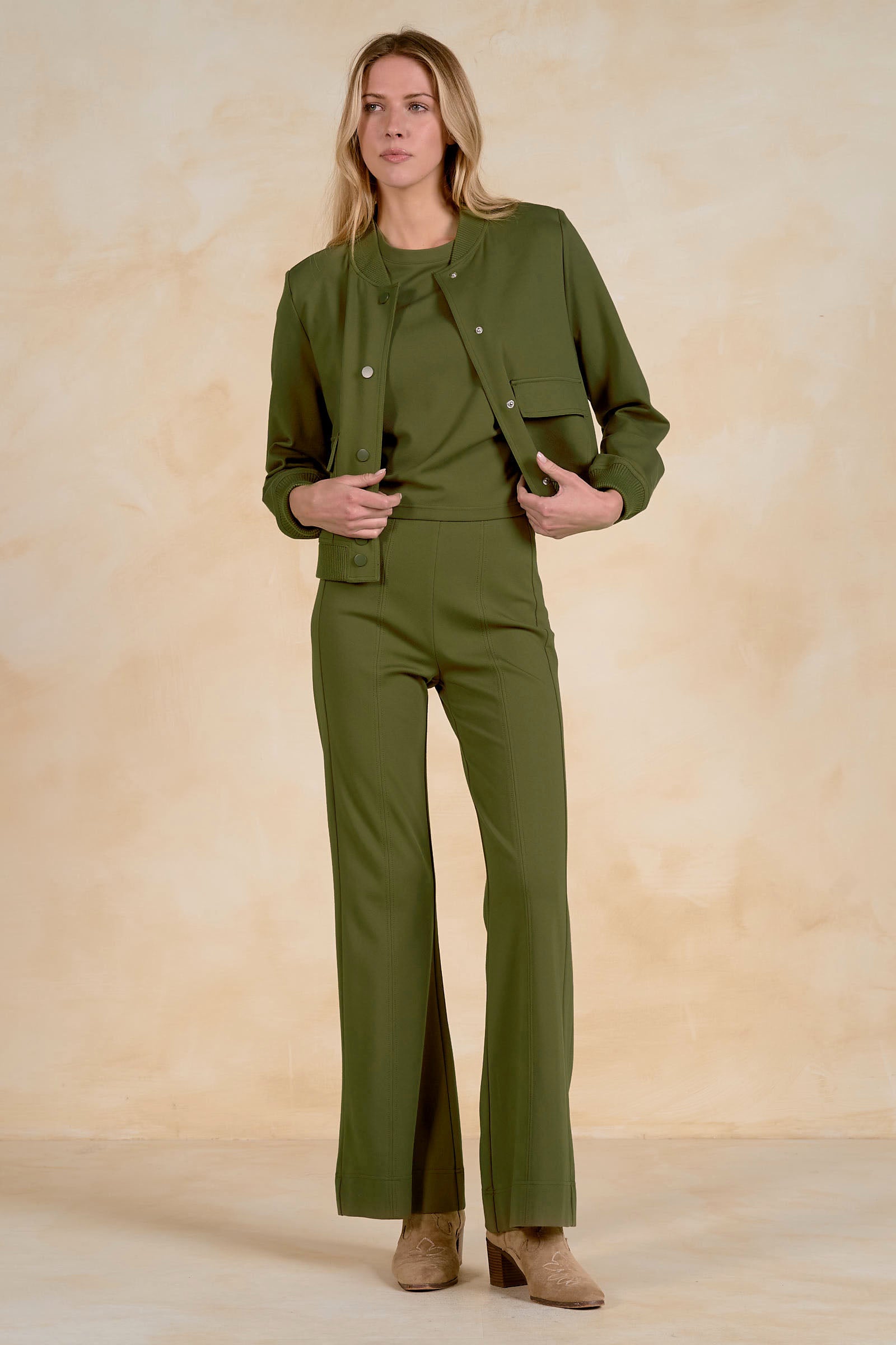Elan Olive Utility Jacket-Jackets-elan-Deja Nu Boutique, Women's Fashion Boutique in Lampasas, Texas