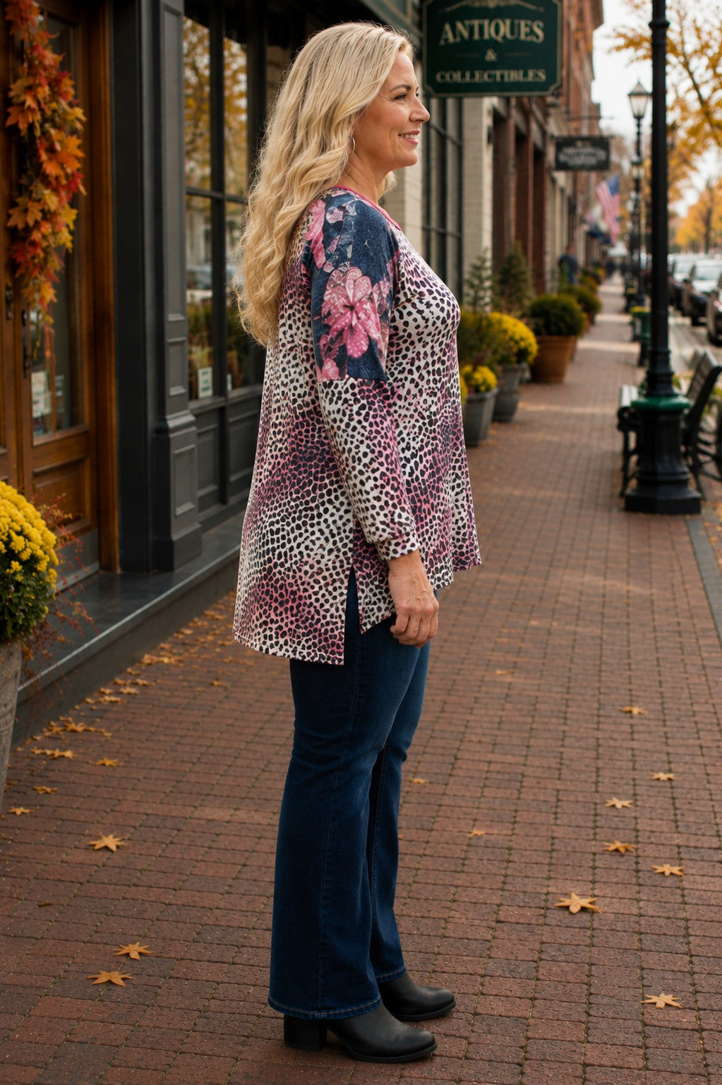 honeyme Leopard Bodice And Floral Sleeve Plus Top-Curvy/Plus Tops-honeyme-Deja Nu Boutique, Women's Fashion Boutique in Lampasas, Texas