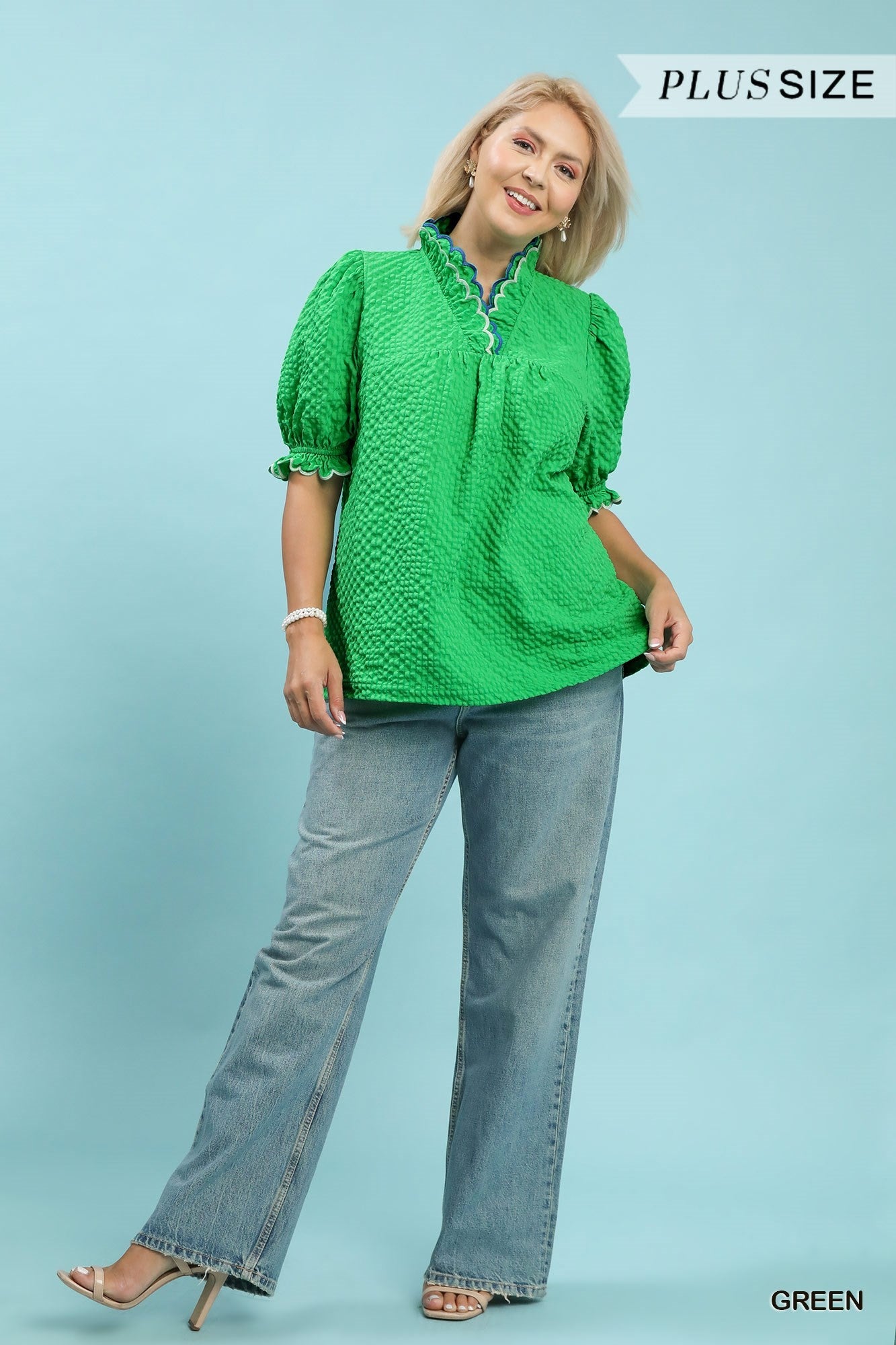 Umgee Textured Puff Sleeve Plus Top Green-Curvy/Plus Blouses-Umgee-Deja Nu Boutique, Women's Fashion Boutique in Lampasas, Texas