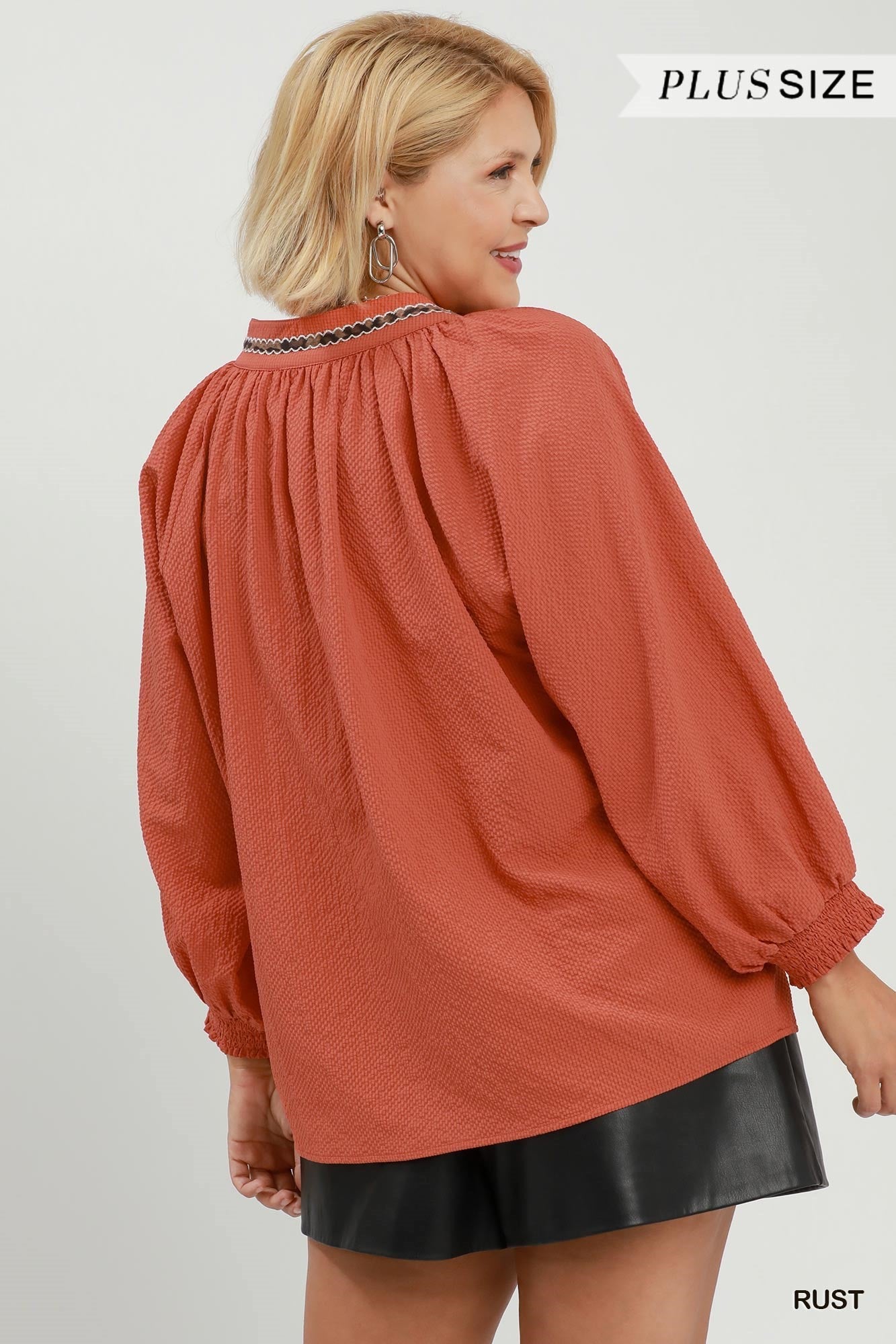 Umgee Rust Puff Sleeve Trim Detail Blouse – Plus Size-Curvy/Plus Blouses-Umgee-Deja Nu Boutique, Women's Fashion Boutique in Lampasas, Texas
