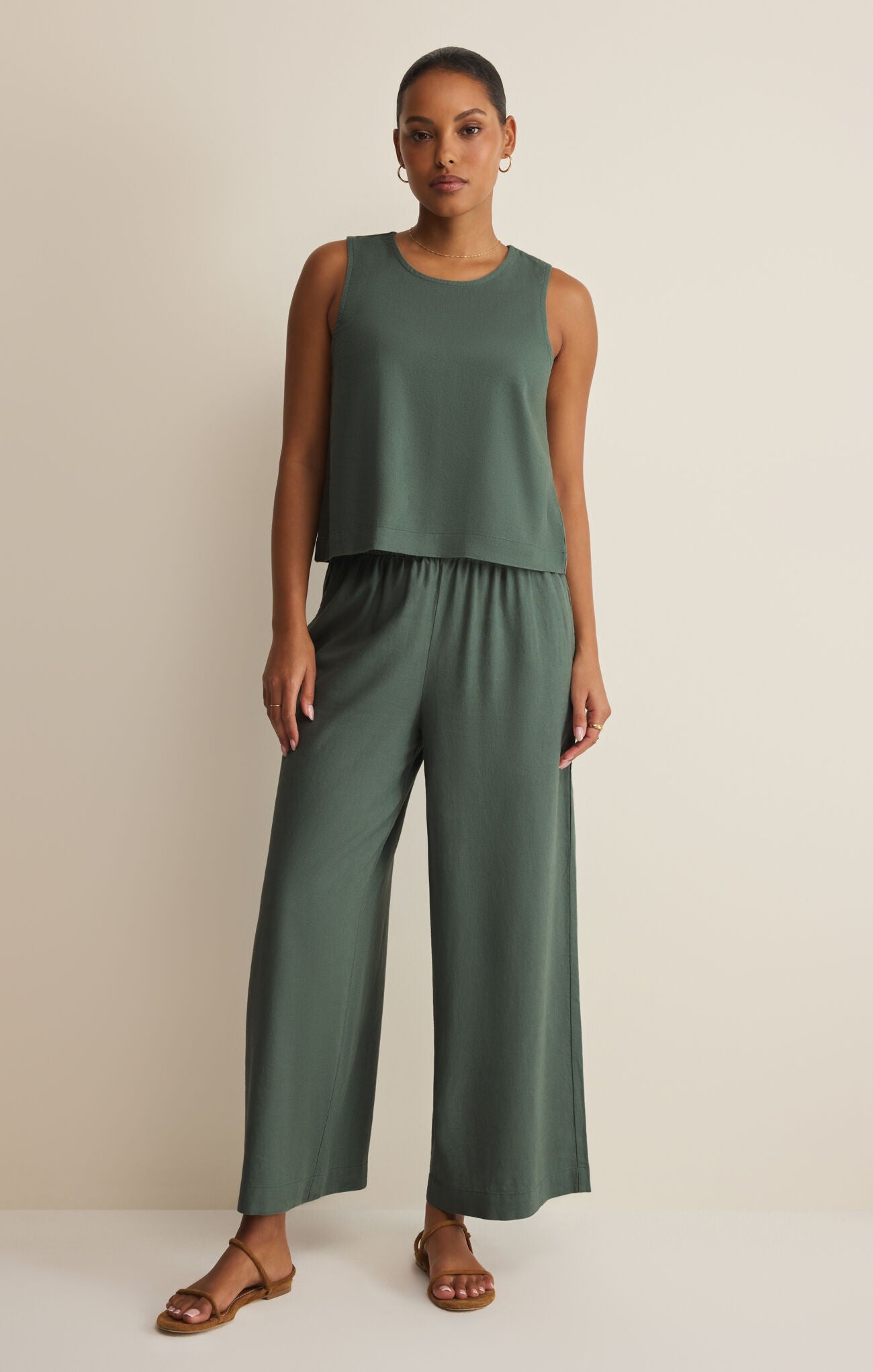 Z Supply Scout Linen Pant in Everglade-Pants-Z Supply-Deja Nu Boutique, Women's Fashion Boutique in Lampasas, Texas