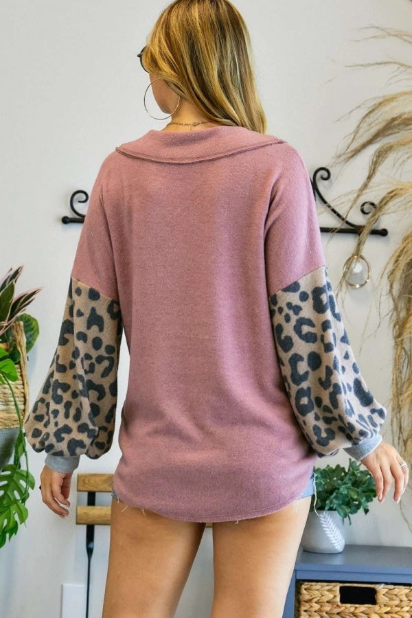Adora Mauve Grey And Leopard Print V Neck Pullover Sweater-Sweaters-Adora-Deja Nu Boutique, Women's Fashion Boutique in Lampasas, Texas