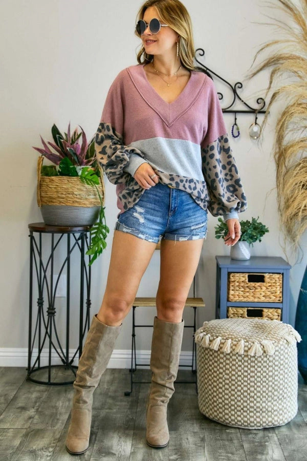 Adora Mauve Grey And Leopard Print V Neck Pullover Sweater-Sweaters-Adora-Deja Nu Boutique, Women's Fashion Boutique in Lampasas, Texas