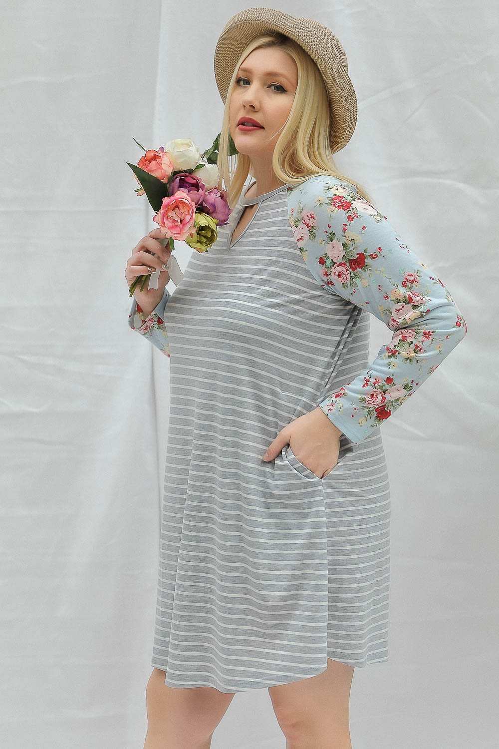 Davi And Dani Keyhole Stripe Plus Dress-Curvy/Plus Dresses-Davi and Dani-Deja Nu Boutique, Women's Fashion Boutique in Lampasas, Texas