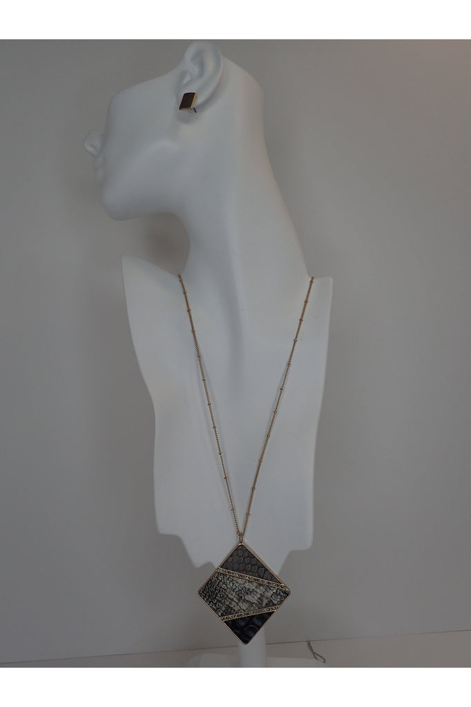 Emma Triangle Grey Snakeskin Necklace Set-Necklaces-Emma-Deja Nu Boutique, Women's Fashion Boutique in Lampasas, Texas