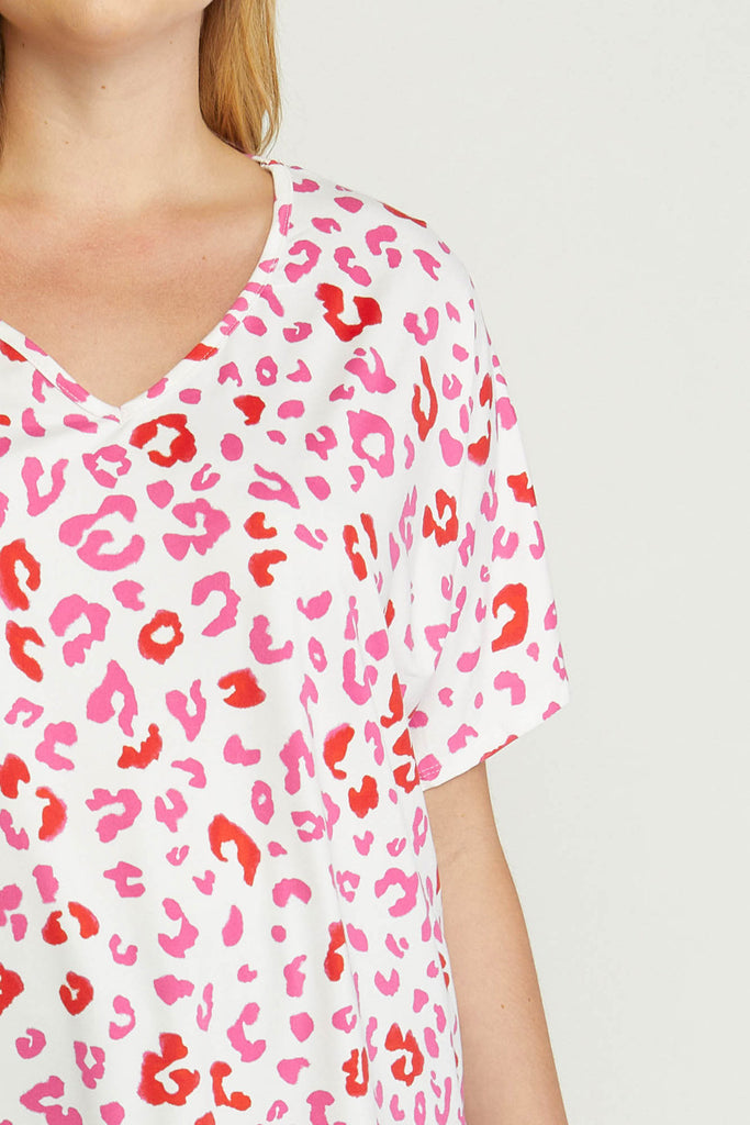 Entro Pink And Red Leopard Print Plus Top-Curvy/Plus Tops-Entro-Deja Nu Boutique, Women's Fashion Boutique in Lampasas, Texas
