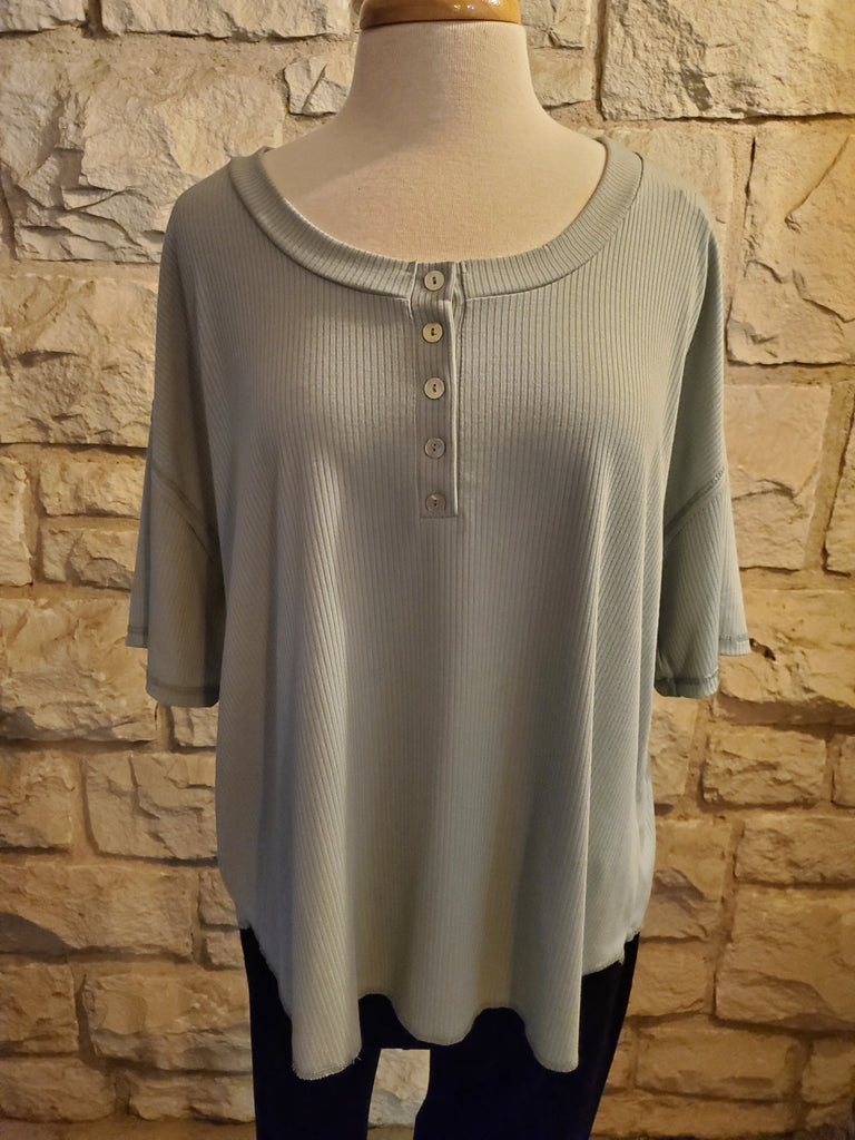 Entro Sage Short Sleeve Top w/Button Detail-Short Sleeves-Entro-Deja Nu Boutique, Women's Fashion Boutique in Lampasas, Texas