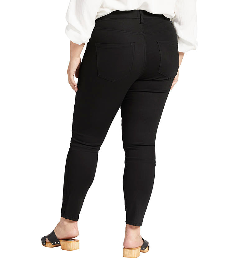 Jag High Rise Valentina Pull On Skinny Jean In Black Plus-Curvy/Plus Jeans-Jag-Deja Nu Boutique, Women's Fashion Boutique in Lampasas, Texas