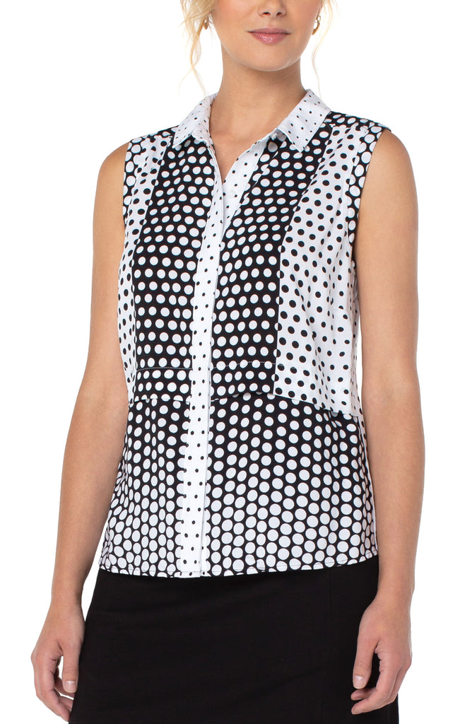 Liverpool Hidden Placket Sleeveless Button Front Shirt In Black And White Print-Tops-Liverpool-Deja Nu Boutique, Women's Fashion Boutique in Lampasas, Texas
