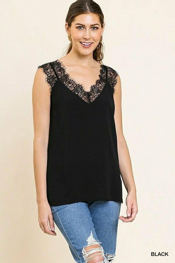 Umgee Black Floral Eyelash Lace Plus Cami-Curvy/Plus Camis and Tanks-Umgee-Deja Nu Boutique, Women's Fashion Boutique in Lampasas, Texas