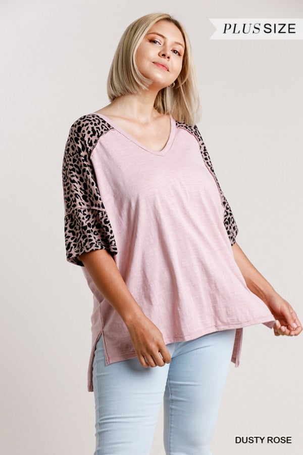 Umgee Dusty Rose Leopard Sleeve High Low Plus Tee-Curvy/Plus Tops-Umgee-Deja Nu Boutique, Women's Fashion Boutique in Lampasas, Texas