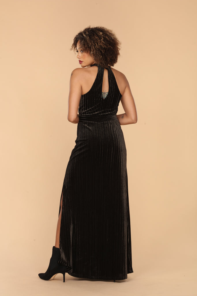 Veronica M Dassia Velvet Halter Maxi Dress In Black-Maxi Dresses-Veronica M-Deja Nu Boutique, Women's Fashion Boutique in Lampasas, Texas